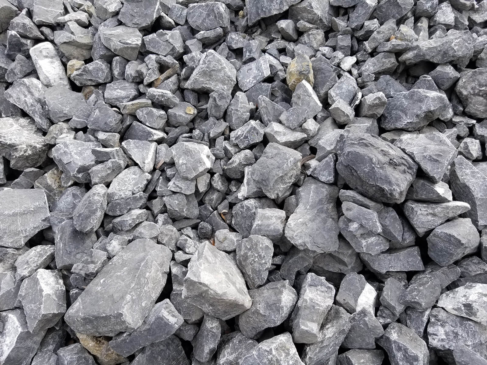 Charcoal Rock Lyons Landscaping