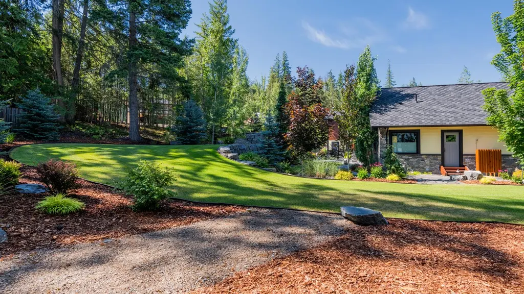 a well-kept property in Kamloops, maintained by Lyons' seasonal property maintenance team.